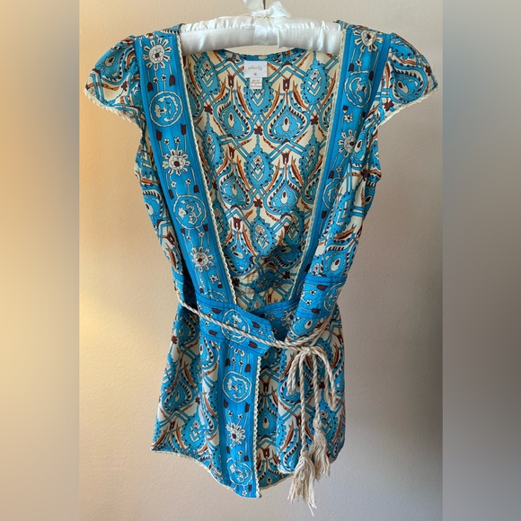 Plenty Silk Top (Gift with Purchase) - Picture 2 of 12